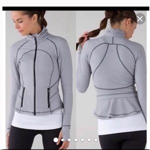 Lululemon hustle in your bustle jacket